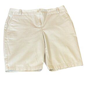 Talbots Petites 9 inch inseam Bermuda Shorts Sz 6P Beige #276R